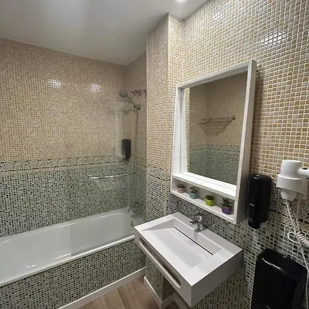 Acogedor Estudio En La Carihuela * Торремолинос